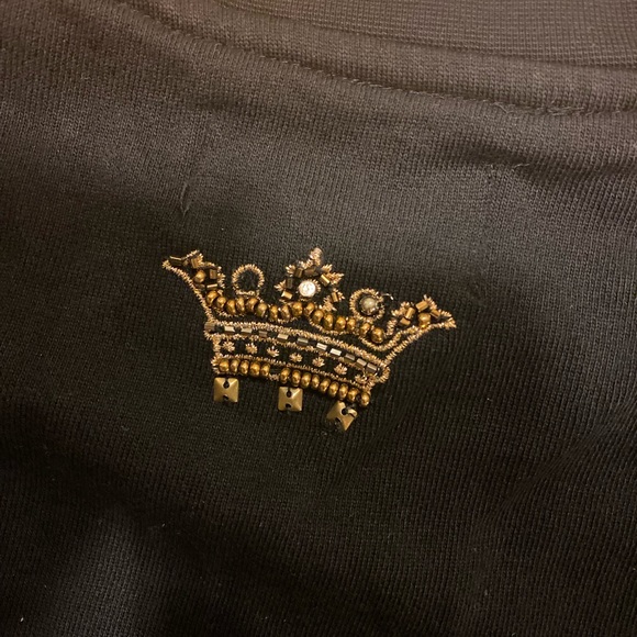 Sweater - Picture 4 of 5